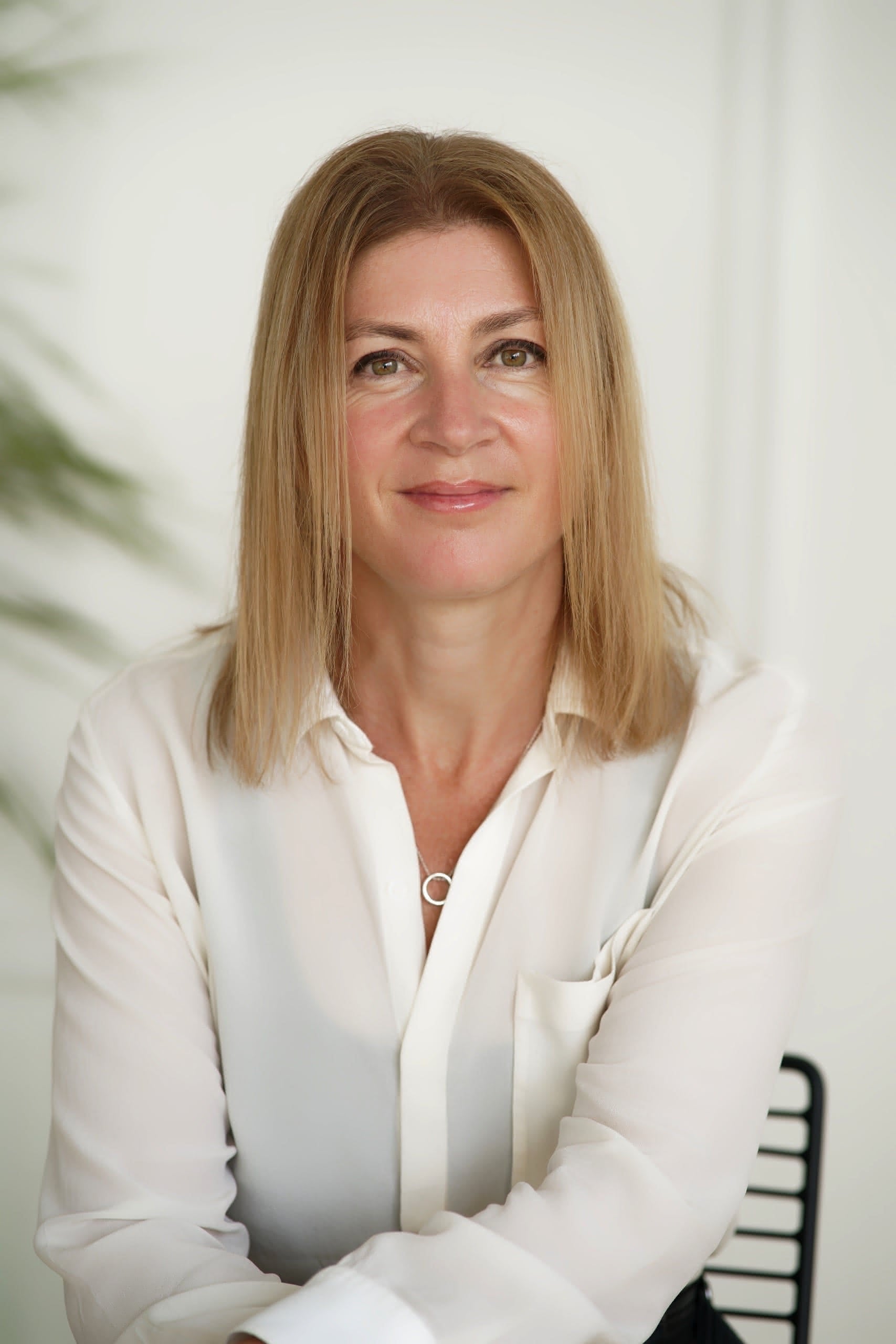 Leadership | OGDC - Who Is Laurie Payne’s Husband? Meet The Partner Of The Public Figure